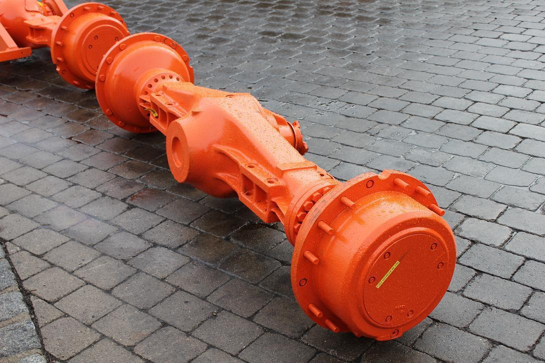 Fiat-Hitachi FR 130-2 - Вісь та запчастини в категорії Будівельна техніка: фото 1 Fiat-Hitachi FR 130-2 - Вісь та запчастини в категорії Будівельна техніка: фото 1