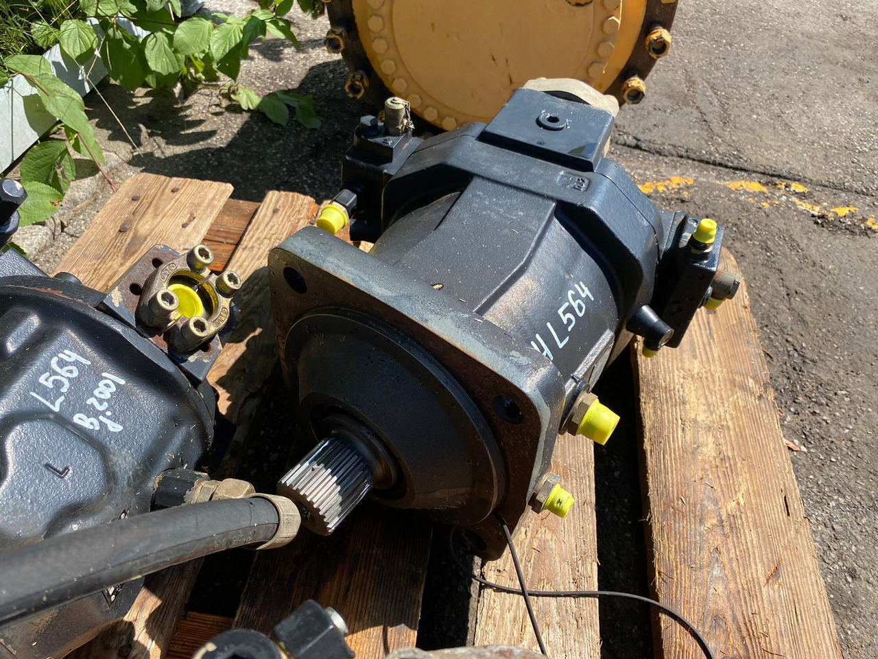 Hydromatik A6VM 200 DA aus L564 - Гідронасос в категорії Будівельна техніка: фото 4 Hydromatik A6VM 200 DA aus L564 - Гідронасос в категорії Будівельна техніка: фото 4