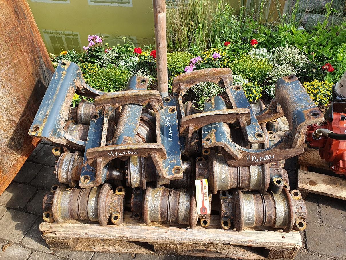 Hyundai Robex 220 LC 9A - Запчастини ходової частини в категорії Екскаватори: фото 5 Hyundai Robex 220 LC 9A - Запчастини ходової частини в категорії Екскаватори: фото 5