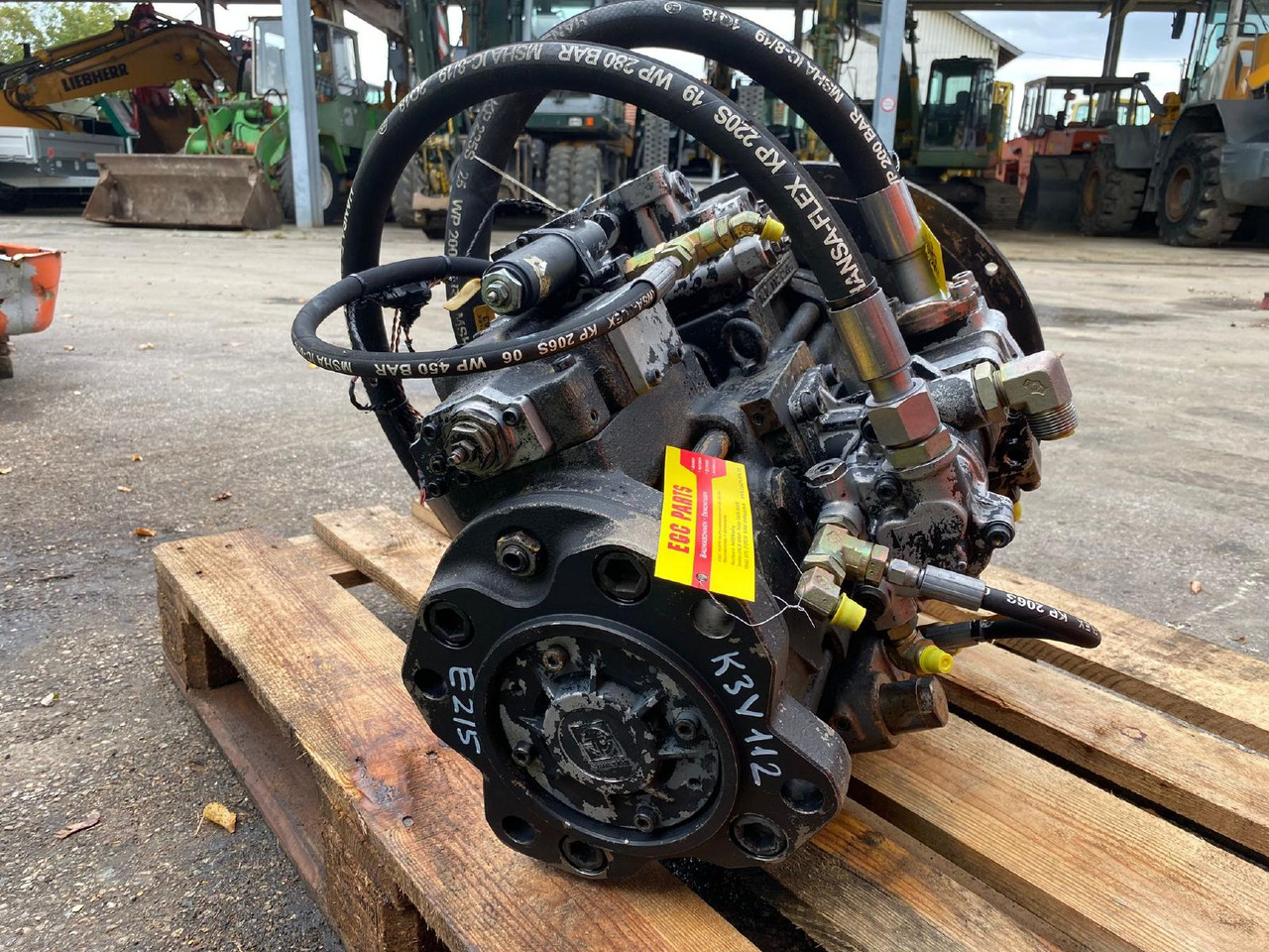 Kawasaki K3V112 aus Fiat Kobelco E 215 - Гідронасос в категорії Будівельна техніка: фото 3 Kawasaki K3V112 aus Fiat Kobelco E 215 - Гідронасос в категорії Будівельна техніка: фото 3