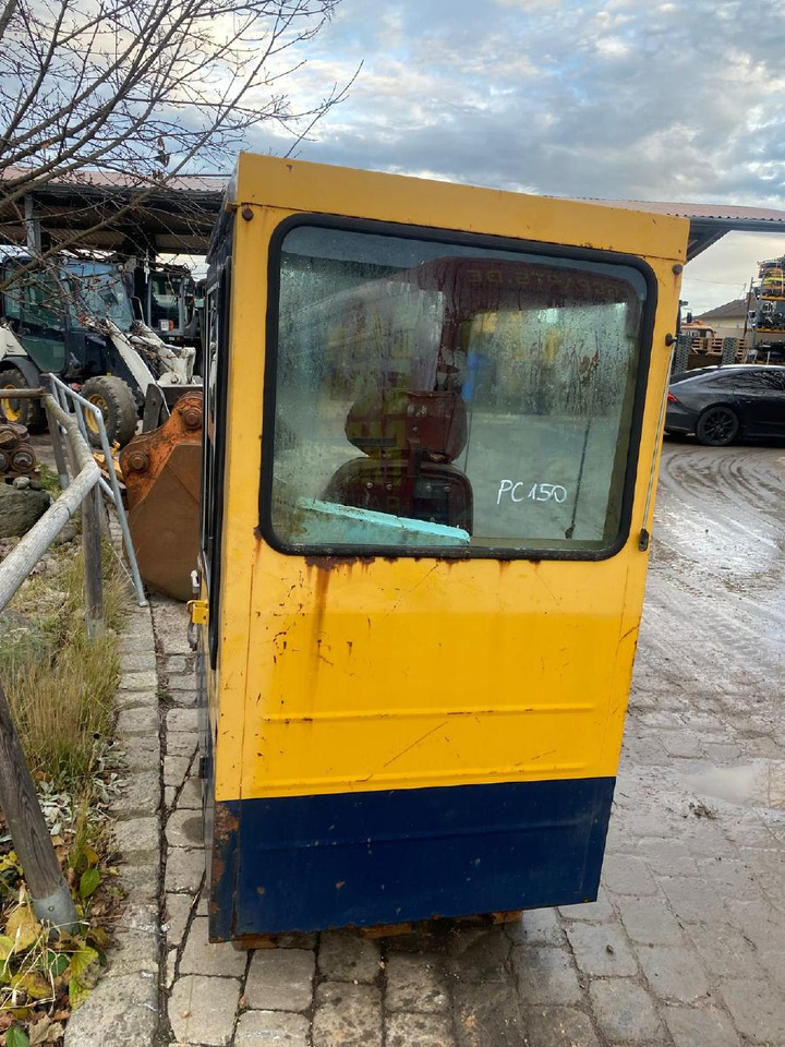 Komatsu PC 150 - Кабіна в категорії Будівельна техніка: фото 3 Komatsu PC 150 - Кабіна в категорії Будівельна техніка: фото 3