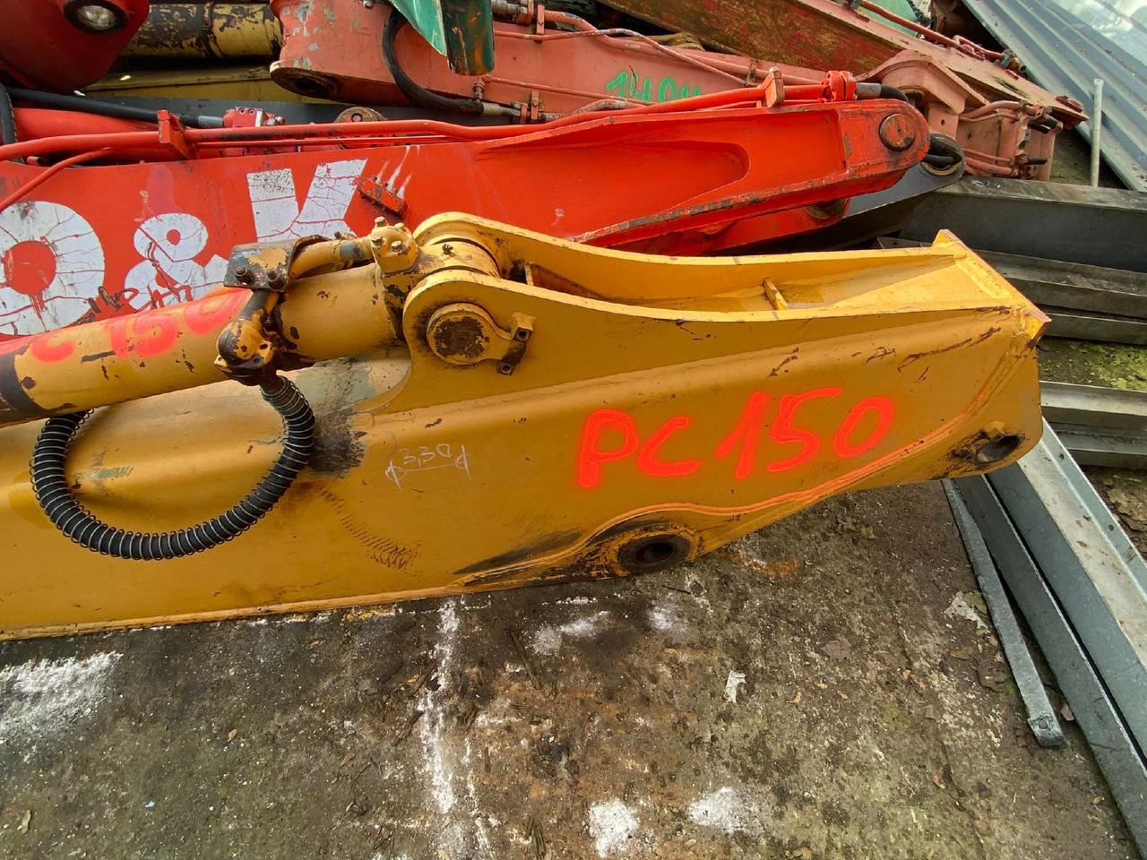 Komatsu PC 150 - Стріла: фото 3 Komatsu PC 150 - Стріла: фото 3