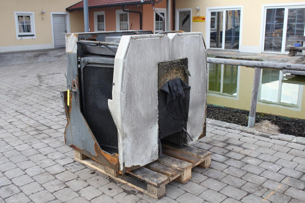 Liebherr 574 - Система охолодження в категорії Будівельна техніка: фото 4 Liebherr 574 - Система охолодження в категорії Будівельна техніка: фото 4