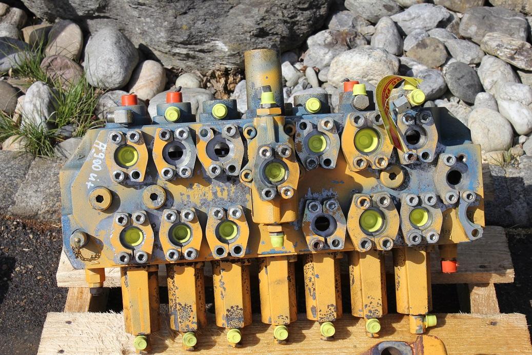 Liebherr A 900 LIT - Гідравлічний клапан в категорії Будівельна техніка: фото 2 Liebherr A 900 LIT - Гідравлічний клапан в категорії Будівельна техніка: фото 2