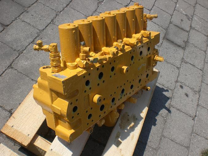 Liebherr A 902 Litronik - Гідравлічний клапан в категорії Будівельна техніка: фото 2 Liebherr A 902 Litronik - Гідравлічний клапан в категорії Будівельна техніка: фото 2