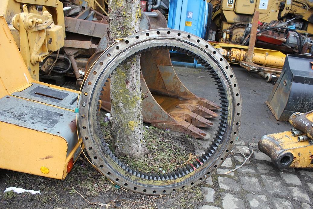 Liebherr A 922 LIT - Поворотне кільце в категорії Будівельна техніка: фото 1 Liebherr A 922 LIT - Поворотне кільце в категорії Будівельна техніка: фото 1