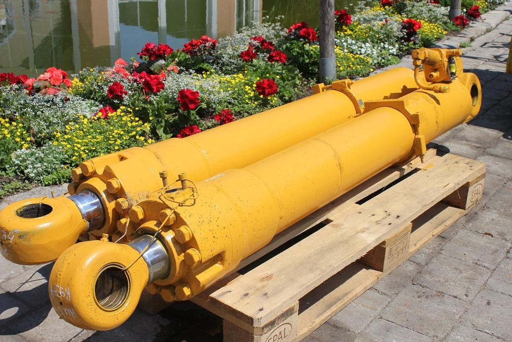 Гідроциліндр в категорії Будівельна техніка Liebherr R 934 LIT: фото 6 Гідроциліндр в категорії Будівельна техніка Liebherr R 934 LIT: фото 6