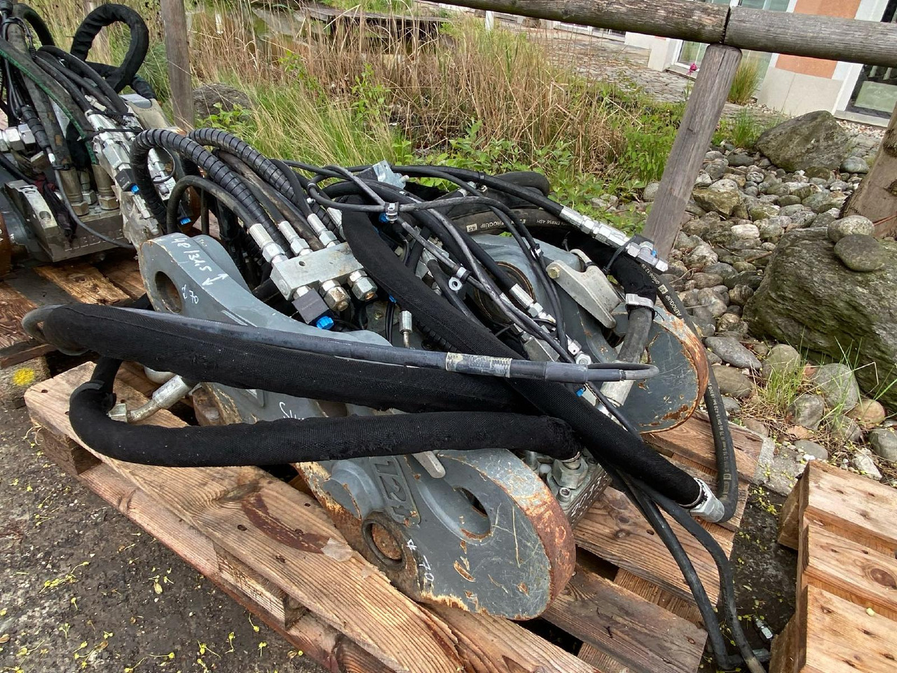 Liebherr SWA 48 - Зчіпний пристрій: фото 1 Liebherr SWA 48 - Зчіпний пристрій: фото 1