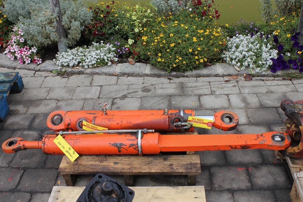 Schaeff SKL 831 - Гідроциліндр в категорії Будівельна техніка: фото 2 Schaeff SKL 831 - Гідроциліндр в категорії Будівельна техніка: фото 2