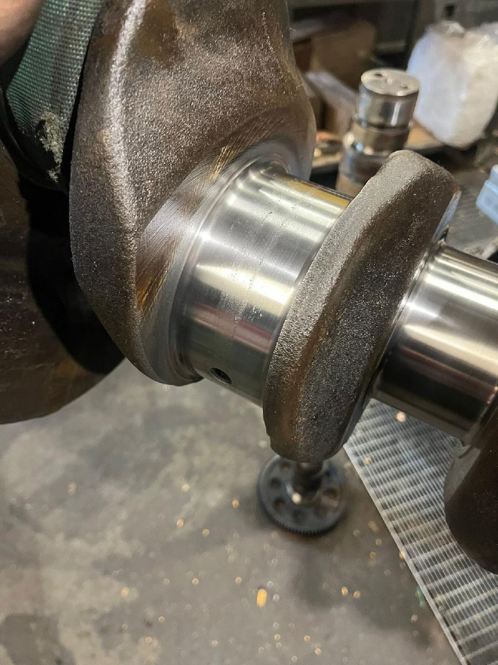 Volvo D 13 J aus L 220 - Блок циліндрів в категорії Вантажівки: фото 4 Volvo D 13 J aus L 220 - Блок циліндрів в категорії Вантажівки: фото 4