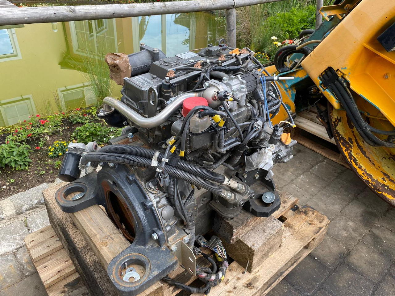 Yanmar Hitachi 4TNV 98C aus ZX 85 - Двигун в категорії Будівельна техніка: фото 3 Yanmar Hitachi 4TNV 98C aus ZX 85 - Двигун в категорії Будівельна техніка: фото 3