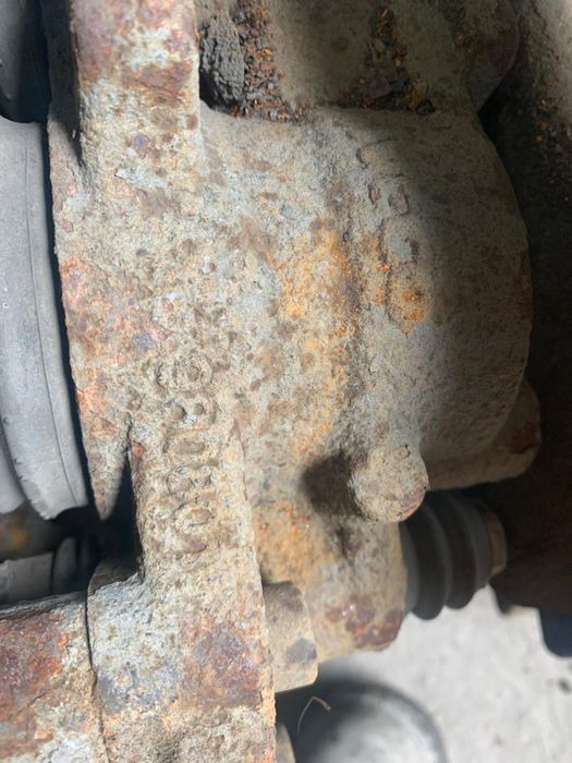 IVECO oryginał IVECO Eurocargo - Гальмівний супорт в категорії Вантажівки: фото 3 IVECO oryginał IVECO Eurocargo - Гальмівний супорт в категорії Вантажівки: фото 3