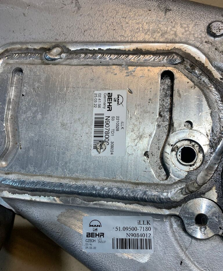Mahle Original Chłodnica Powietrza Doładowań INTERCOOLER MAN TGL / TGM EURO 6 51.09500-7180 truck - Радіатор кондиціонера в категорії Вантажівки: фото 3 Mahle Original Chłodnica Powietrza Doładowań INTERCOOLER MAN TGL / TGM EURO 6 51.09500-7180 truck - Радіатор кондиціонера в категорії Вантажівки: фото 3