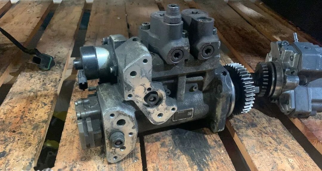 Mercedes-Benz MERCEDES ACTROS MP4 0445020236 Mercedes-Benz - Паливний насос в категорії Вантажівки: фото 2 Mercedes-Benz MERCEDES ACTROS MP4 0445020236 Mercedes-Benz - Паливний насос в категорії Вантажівки: фото 2