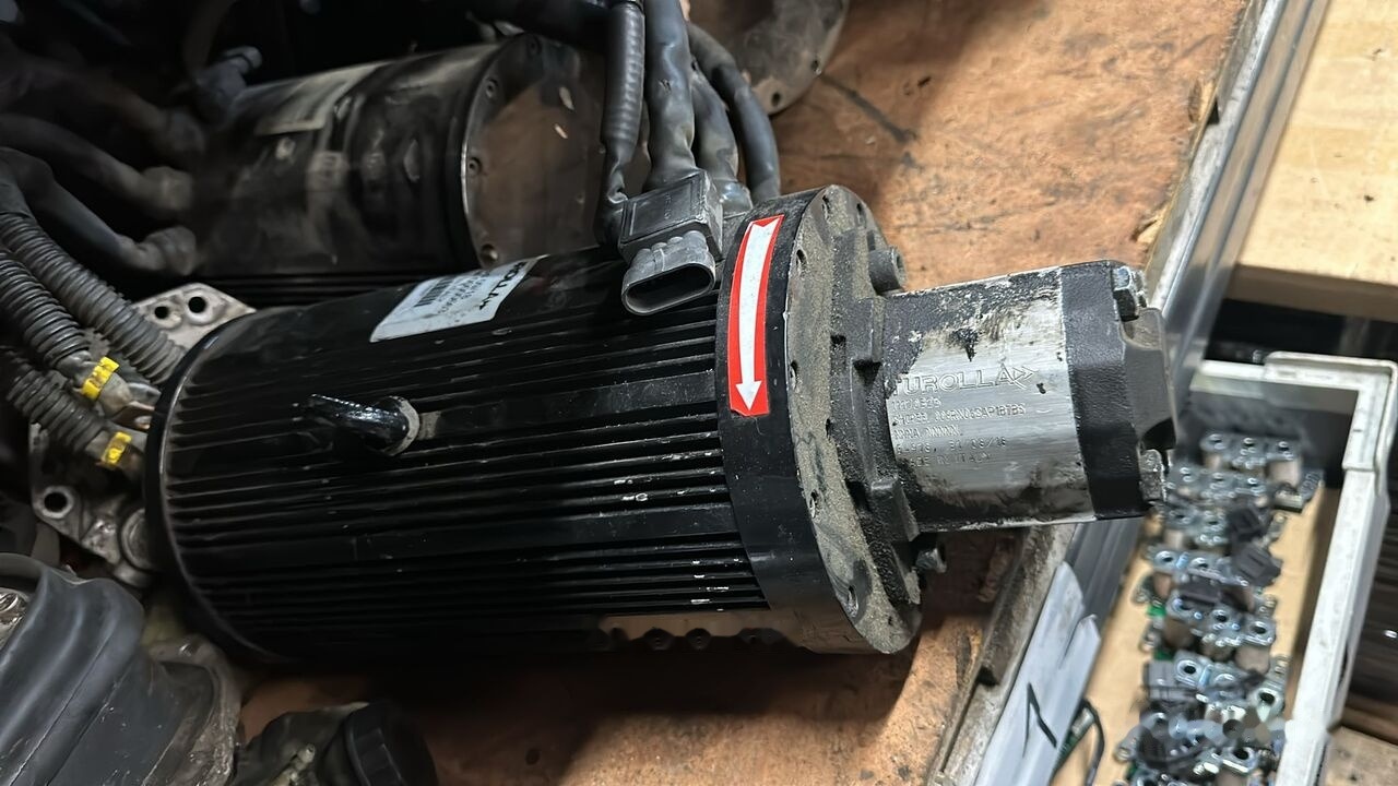 TUROLLA 11170325 - Гідронасос в категорії Вантажівки: фото 1 TUROLLA 11170325 - Гідронасос в категорії Вантажівки: фото 1