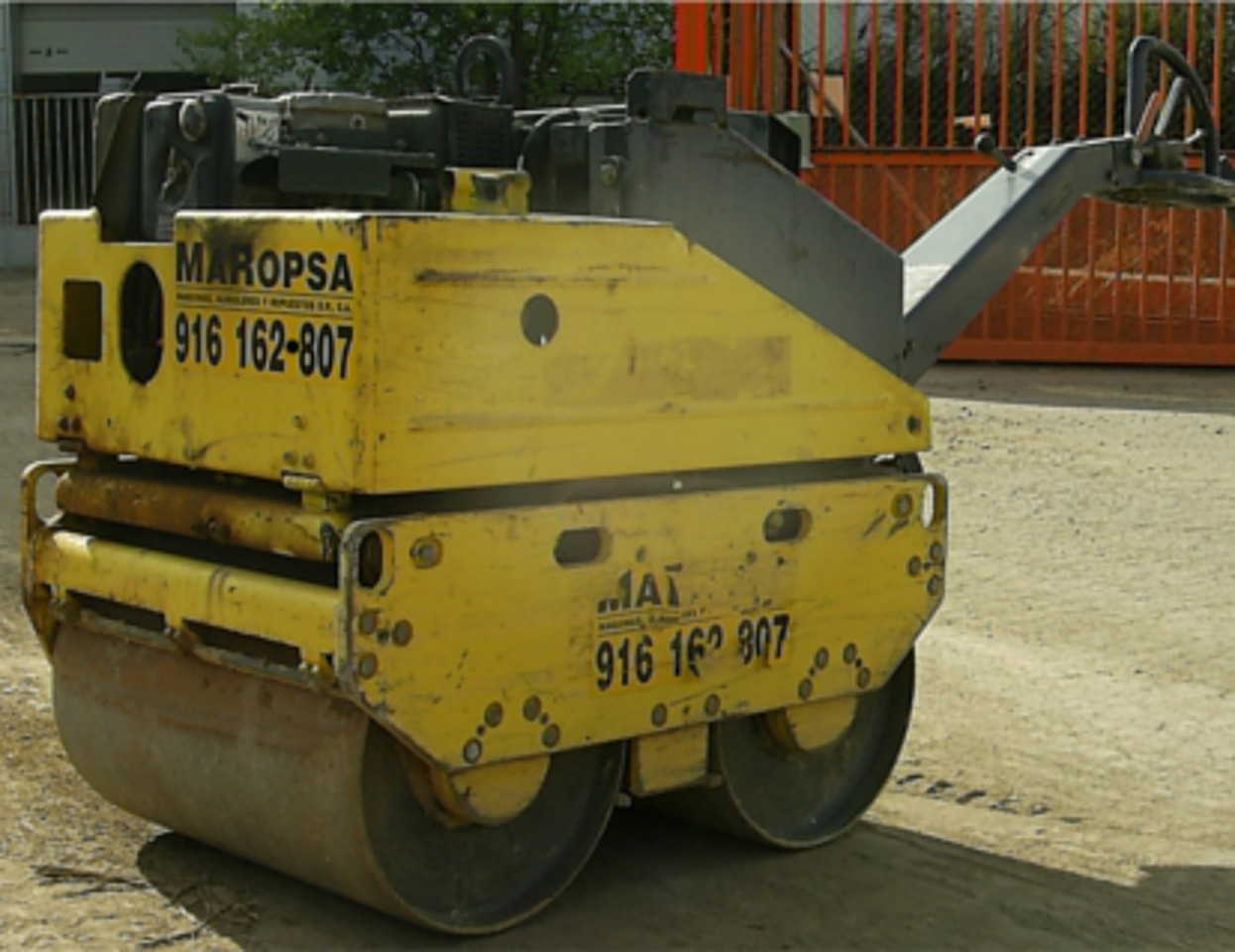 Compactador Manual Bomag BW 65H - Міні коток: фото 1 Compactador Manual Bomag BW 65H - Міні коток: фото 1