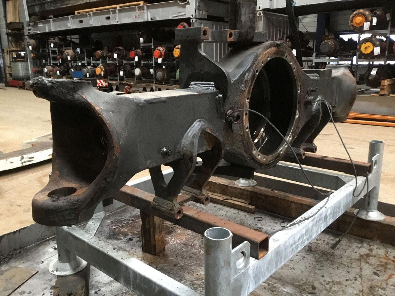 FAUN ATF 50G-3 axle 3 housing - Вісь та запчастини в категорії Автокрани: фото 3 FAUN ATF 50G-3 axle 3 housing - Вісь та запчастини в категорії Автокрани: фото 3