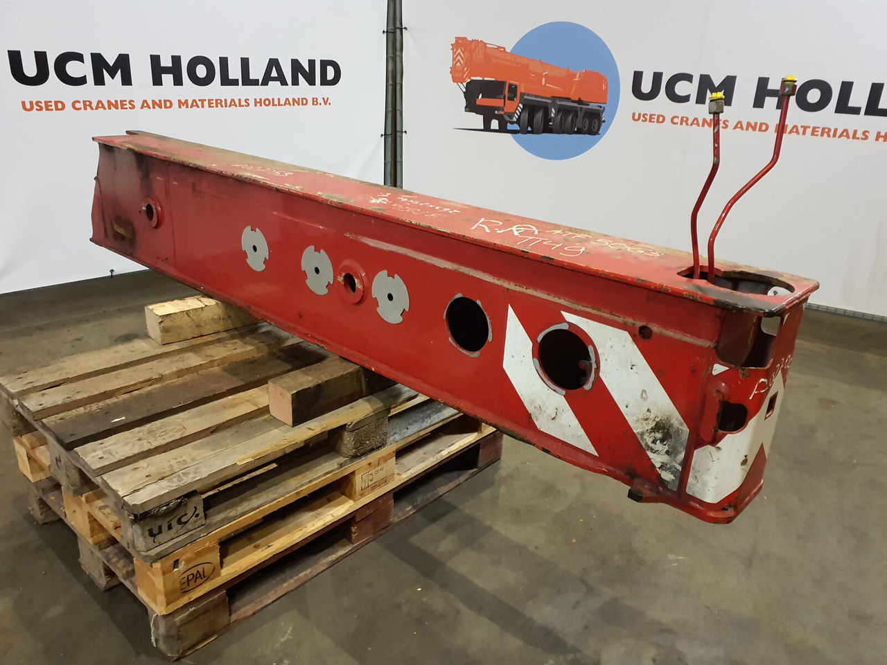 FAUN ATF 50G-3 outrigger beam rear - Підвіска в категорії Крани: фото 1 FAUN ATF 50G-3 outrigger beam rear - Підвіска в категорії Крани: фото 1