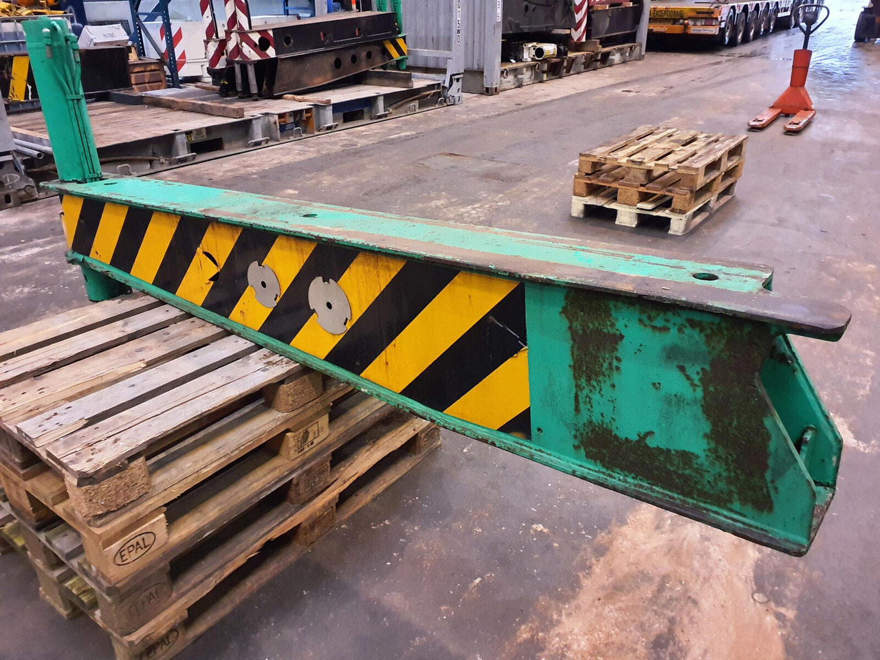 FAUN ATF 60-3 outrigger beam rear with support cylinder - Підвіска в категорії Автокрани: фото 3 FAUN ATF 60-3 outrigger beam rear with support cylinder - Підвіска в категорії Автокрани: фото 3