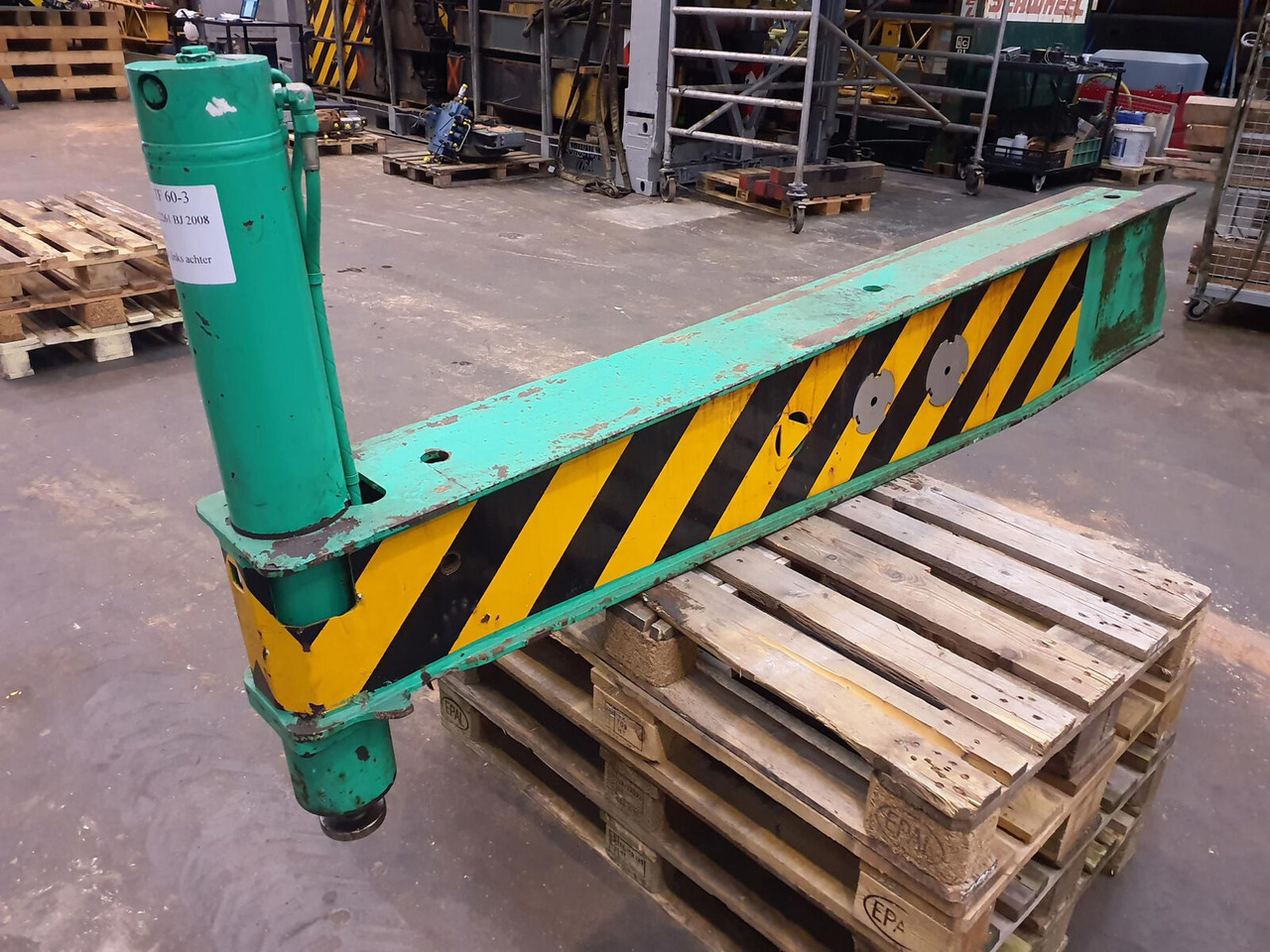 FAUN ATF 60-3 outrigger beam rear with support cylinder - Підвіска в категорії Автокрани: фото 2 FAUN ATF 60-3 outrigger beam rear with support cylinder - Підвіска в категорії Автокрани: фото 2