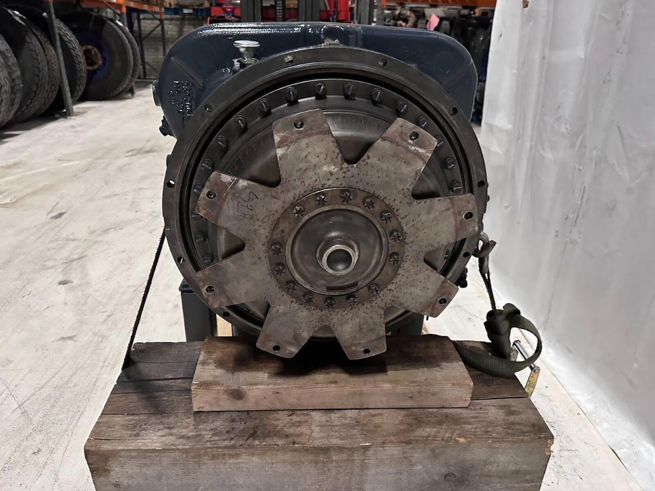 FAUN RTF 50-3 Clark gearbox - Коробка передач в категорії Автокрани: фото 5 FAUN RTF 50-3 Clark gearbox - Коробка передач в категорії Автокрани: фото 5