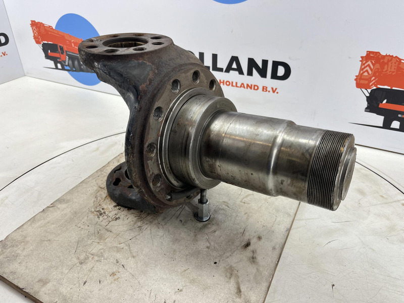 Gottwald Steering knuckle 12 holes axle 3 - Поворотний кулак в категорії Крани: фото 3 Gottwald Steering knuckle 12 holes axle 3 - Поворотний кулак в категорії Крани: фото 3