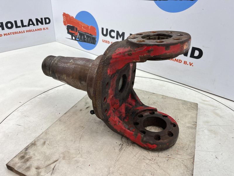 Gottwald Steering knuckle 16 holes axle 3 - Поворотний кулак в категорії Крани: фото 4 Gottwald Steering knuckle 16 holes axle 3 - Поворотний кулак в категорії Крани: фото 4