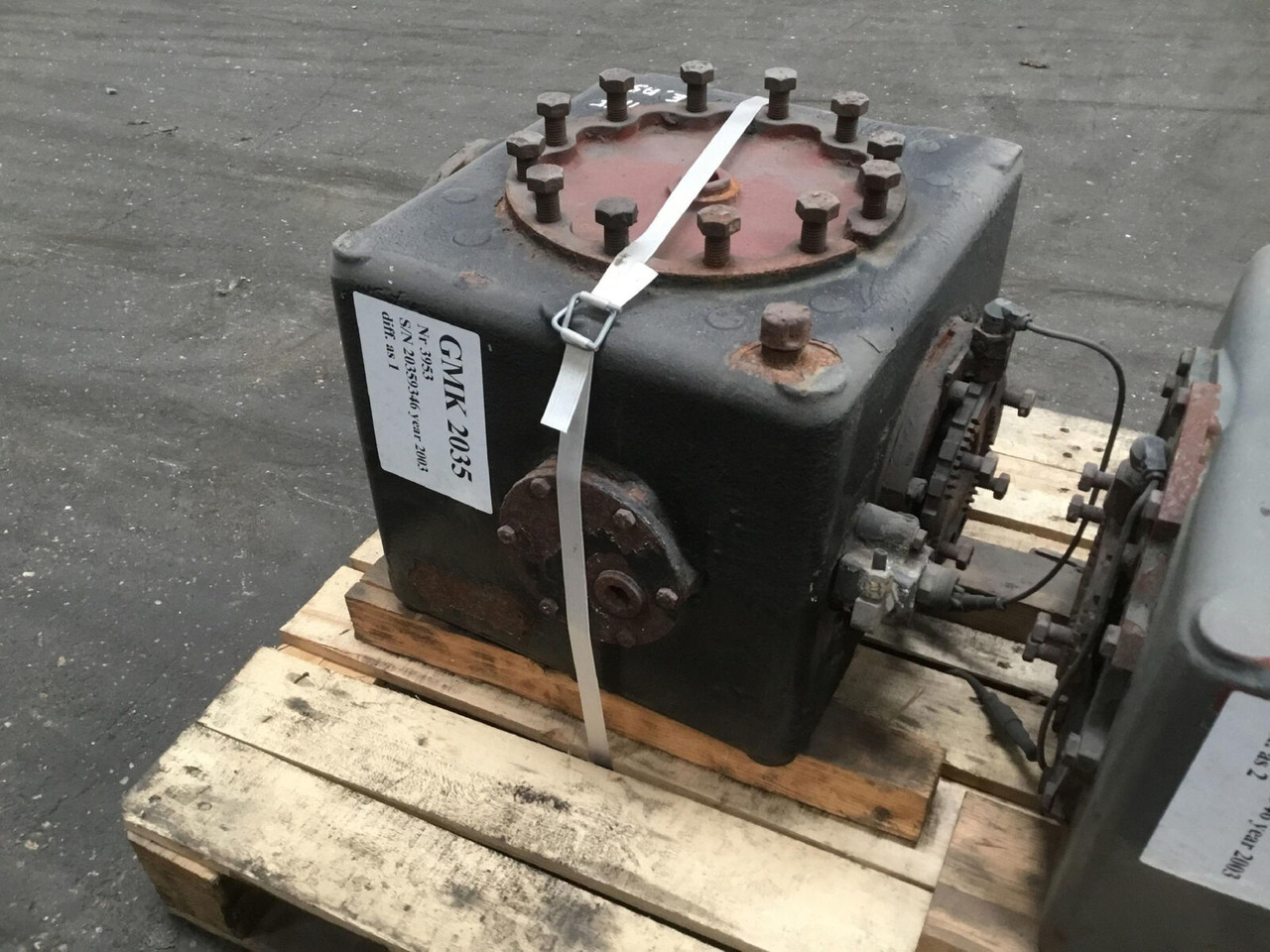 Grove GMK 2035 Diff box axle nr 1 - Диференціал в категорії Автокрани: фото 3 Grove GMK 2035 Diff box axle nr 1 - Диференціал в категорії Автокрани: фото 3