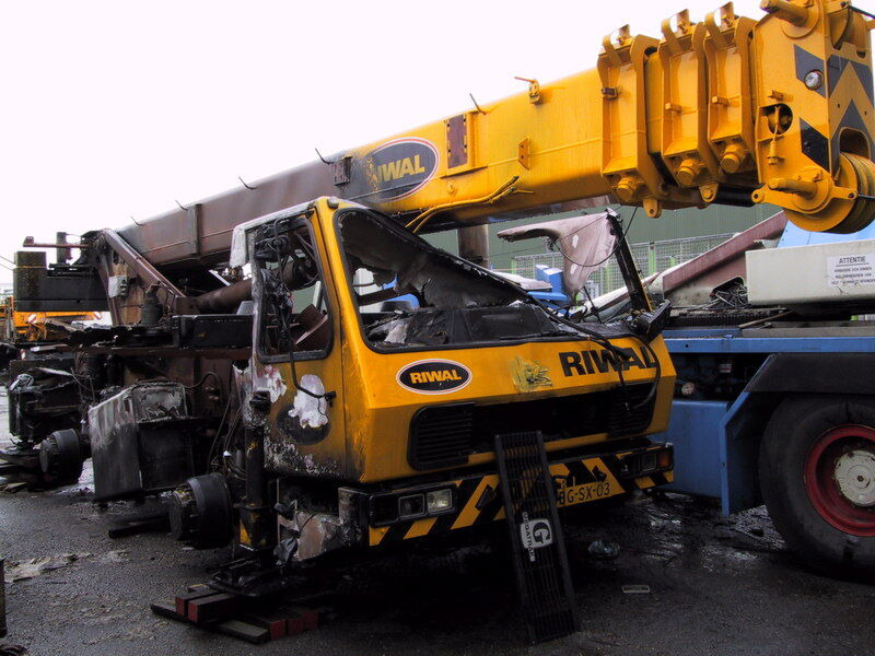 Grove GMK 2035 for parts - Автокран: фото 2 Grove GMK 2035 for parts - Автокран: фото 2