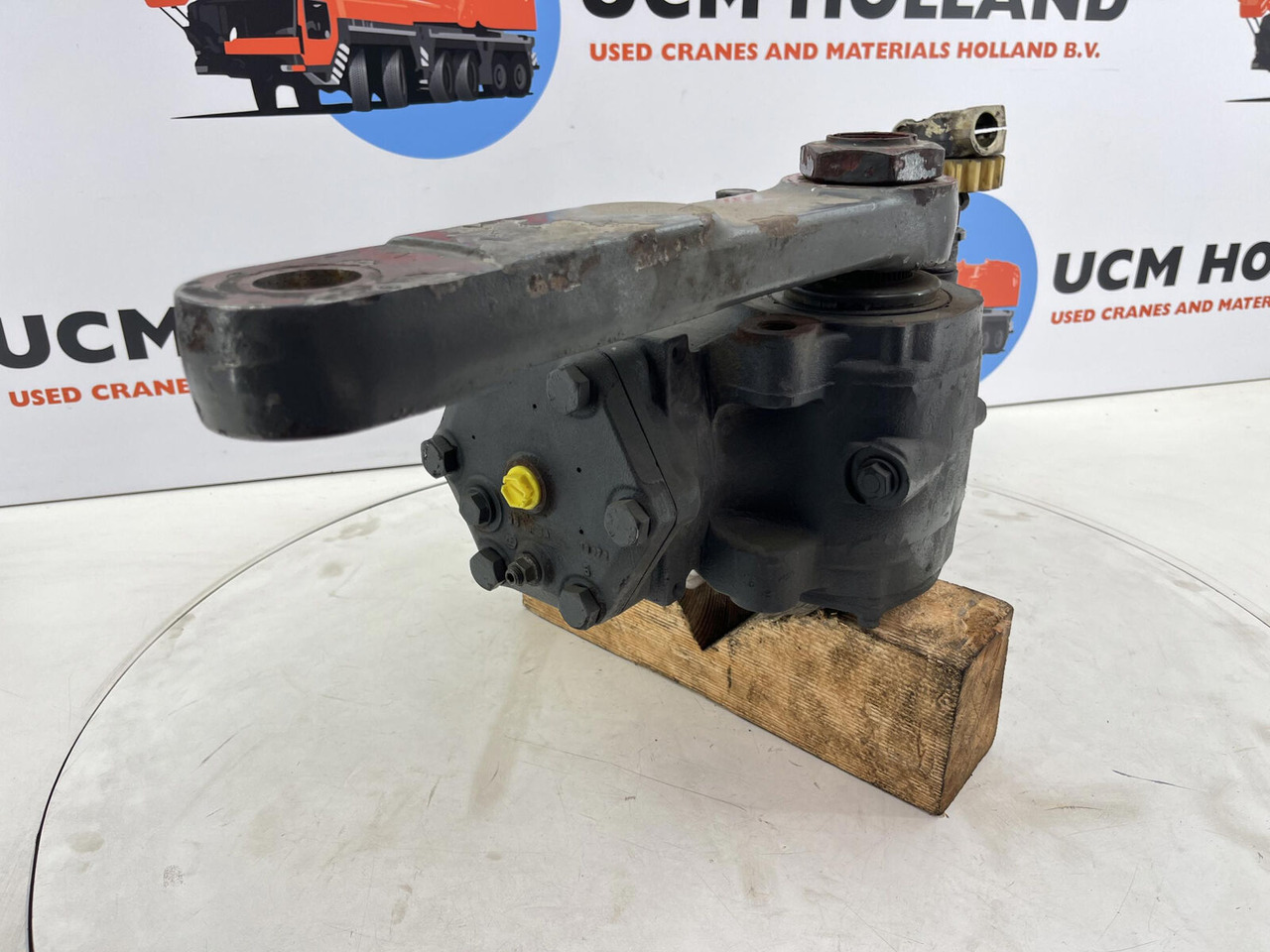 Grove GMK 2035 steering box - Рульовий механізм в категорії Автокрани: фото 4 Grove GMK 2035 steering box - Рульовий механізм в категорії Автокрани: фото 4