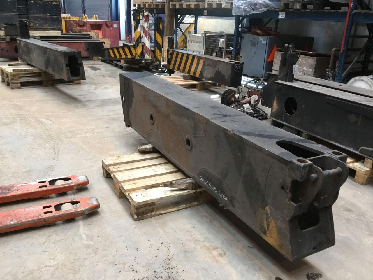 Grove GMK 5200 outrigger beam front - Підвіска в категорії Автокрани: фото 3 Grove GMK 5200 outrigger beam front - Підвіска в категорії Автокрани: фото 3