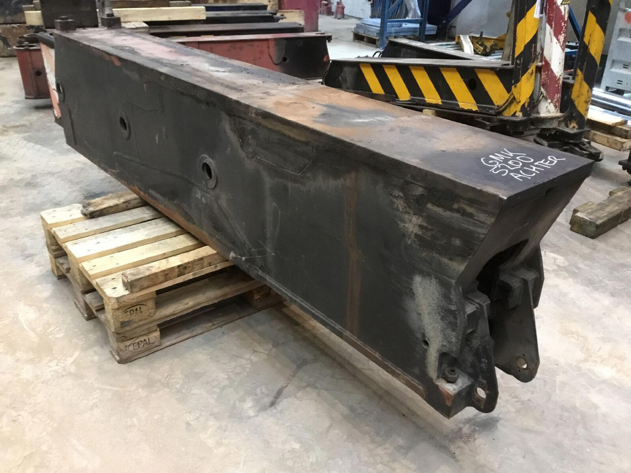 Grove GMK 5200 sliding beam rear - Підвіска в категорії Крани: фото 3 Grove GMK 5200 sliding beam rear - Підвіска в категорії Крани: фото 3