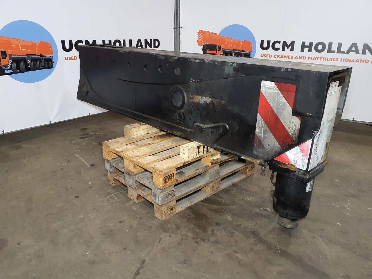 Grove GMK 6400 outrigger beam front - Підвіска в категорії Автокрани: фото 1 Grove GMK 6400 outrigger beam front - Підвіска в категорії Автокрани: фото 1