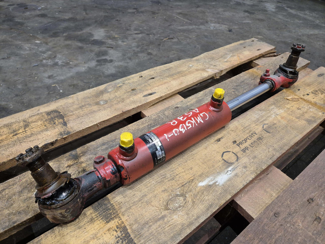 Grove GMK steering cylinder - Гідроциліндр в категорії Автокрани: фото 4 Grove GMK steering cylinder - Гідроциліндр в категорії Автокрани: фото 4