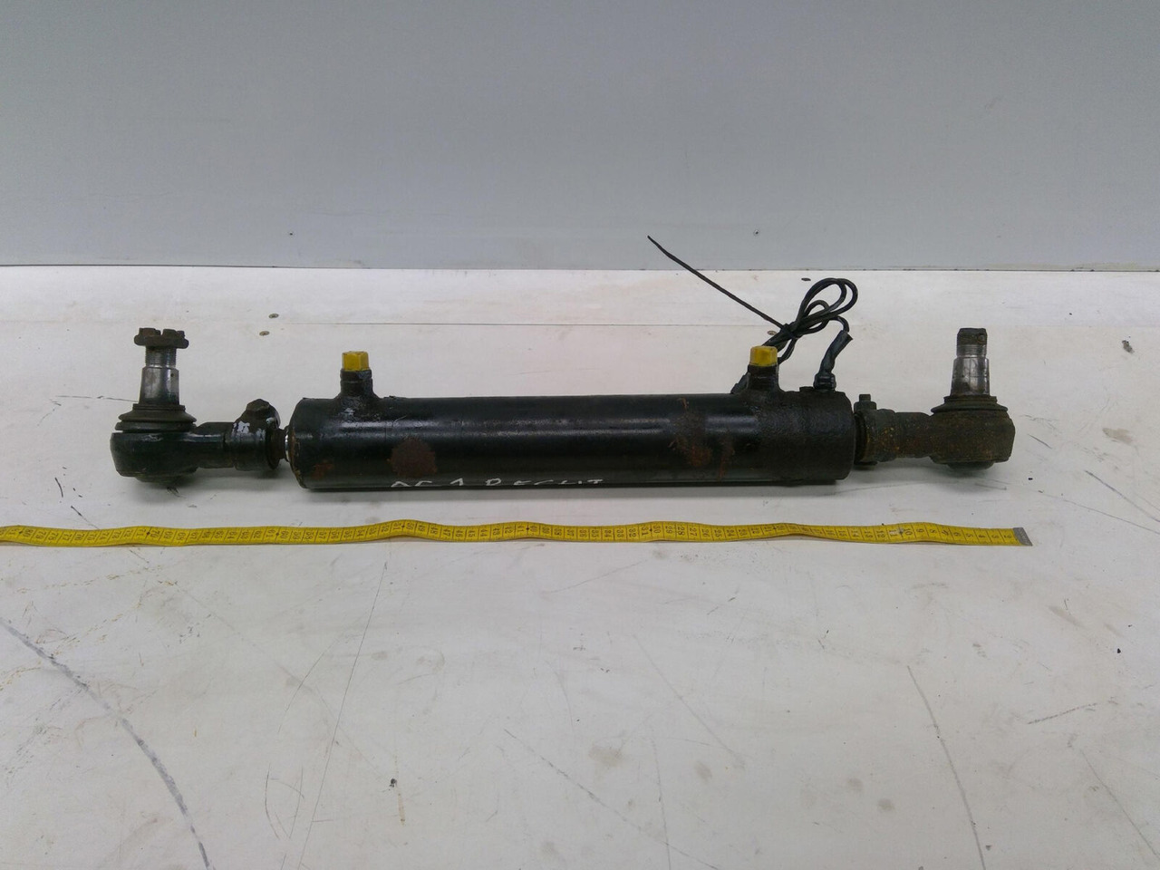 Grove Grove GMK 3055 steering cylinder axle 1 right - Гідроциліндр в категорії Автокрани: фото 1 Grove Grove GMK 3055 steering cylinder axle 1 right - Гідроциліндр в категорії Автокрани: фото 1