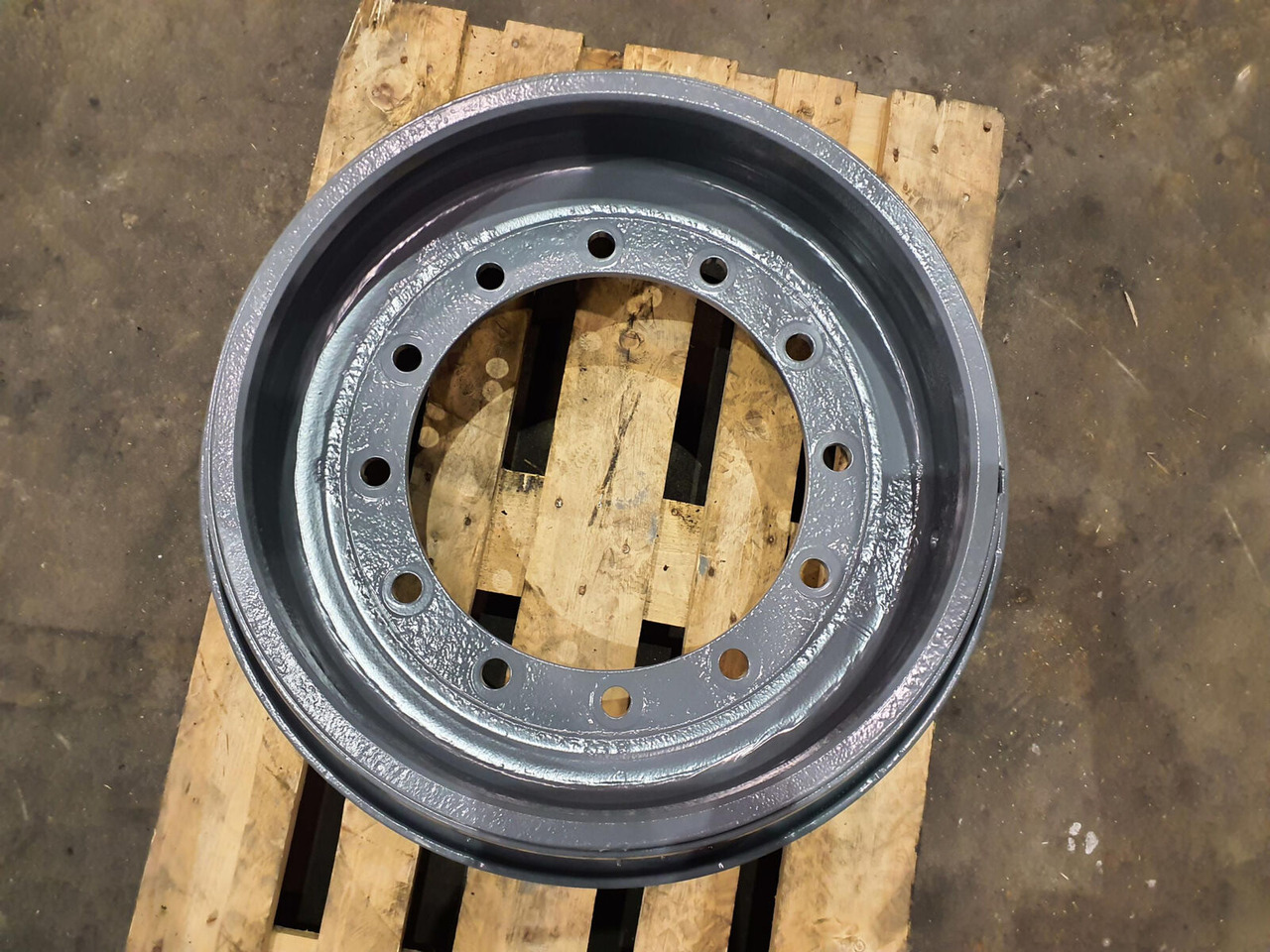 Grove Rim 445/95R25 12 14.5 3p - Колісний диск в категорії Крани: фото 3 Grove Rim 445/95R25 12 14.5 3p - Колісний диск в категорії Крани: фото 3