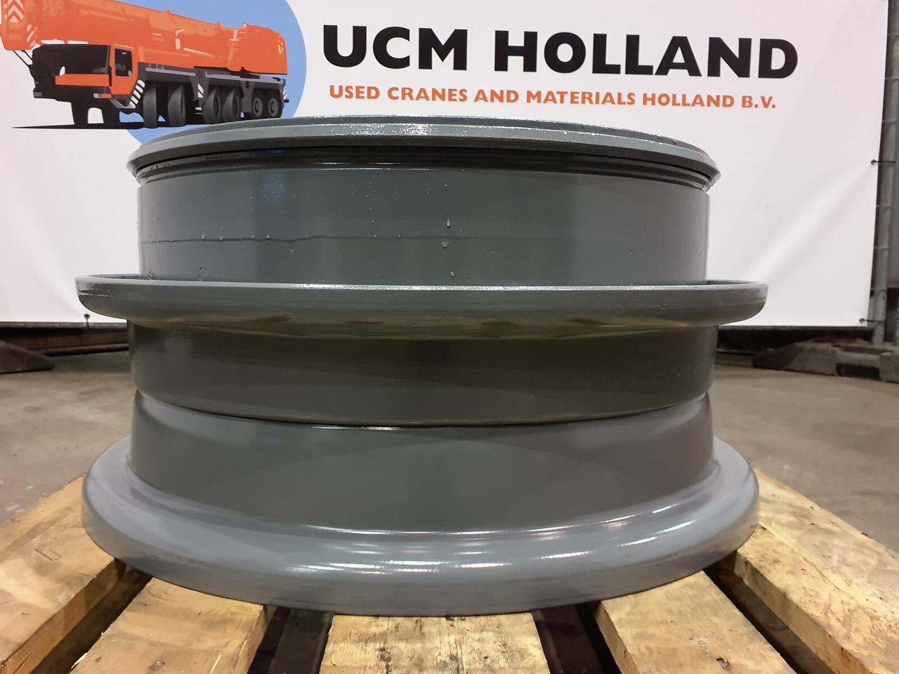 Grove Rim 445/95R25 12 14.5 3p - Колісний диск в категорії Крани: фото 4 Grove Rim 445/95R25 12 14.5 3p - Колісний диск в категорії Крани: фото 4