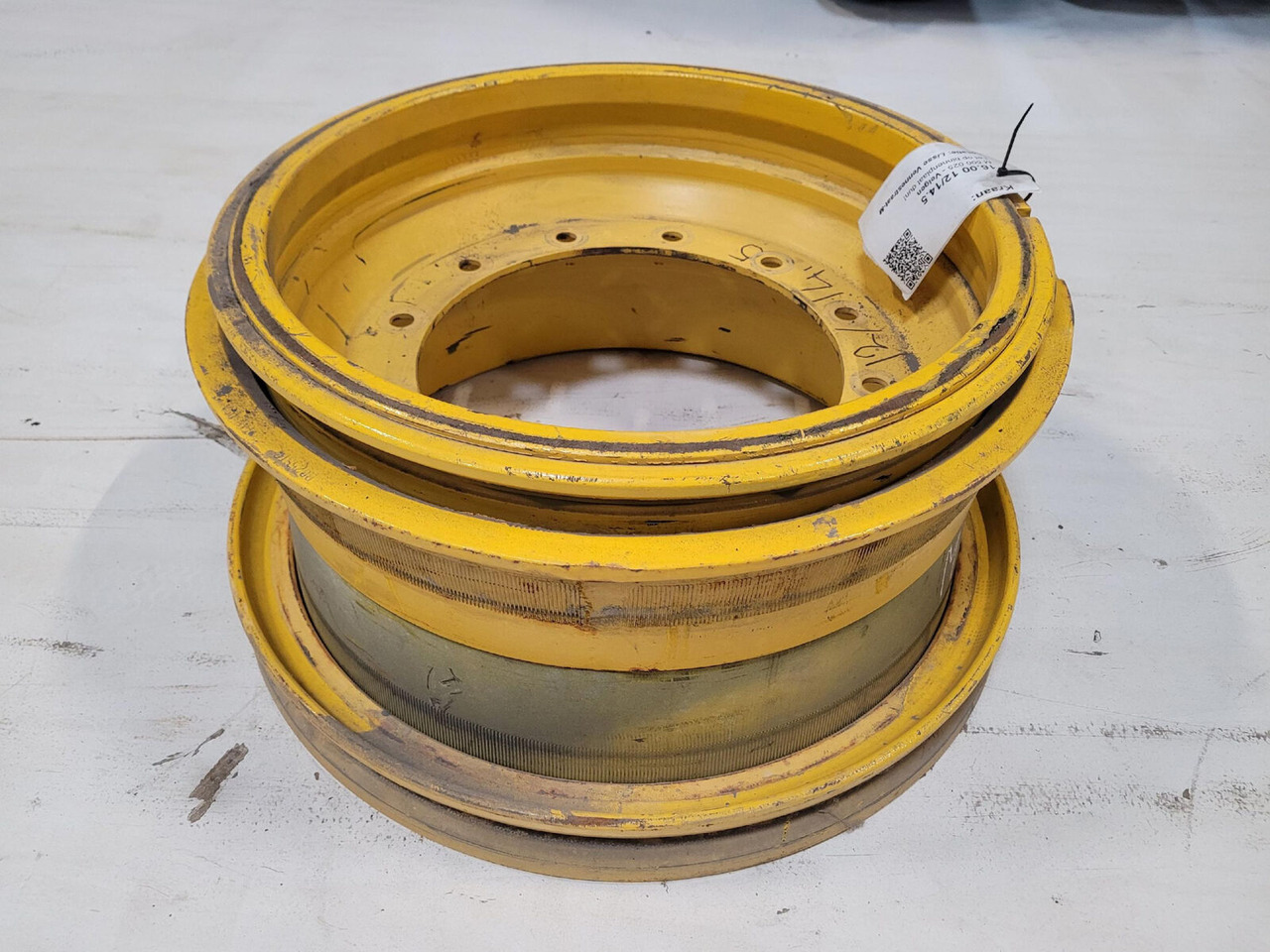 Grove Rim 445/95R25 12 14 5p - Колісний диск в категорії Крани: фото 1 Grove Rim 445/95R25 12 14 5p - Колісний диск в категорії Крани: фото 1