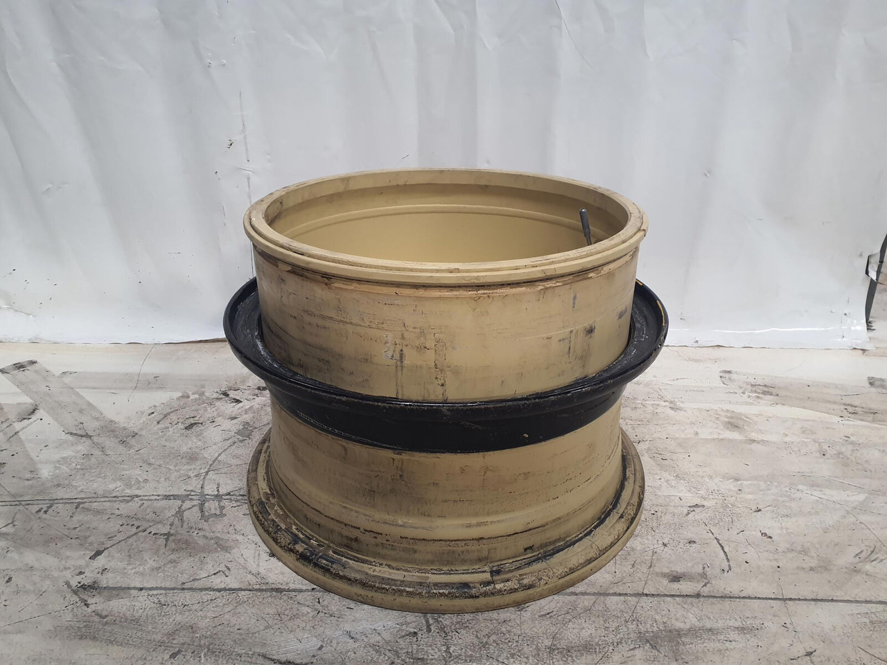 Grove Rim 525/80R25 12 20.5 3p - Колісний диск в категорії Крани: фото 3 Grove Rim 525/80R25 12 20.5 3p - Колісний диск в категорії Крани: фото 3