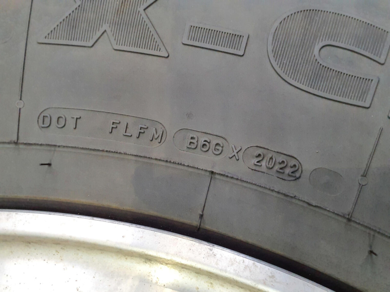 Grove Wheel 445/95R25 12 9 2p alu - Колесо в категорії Крани: фото 4 Grove Wheel 445/95R25 12 9 2p alu - Колесо в категорії Крани: фото 4