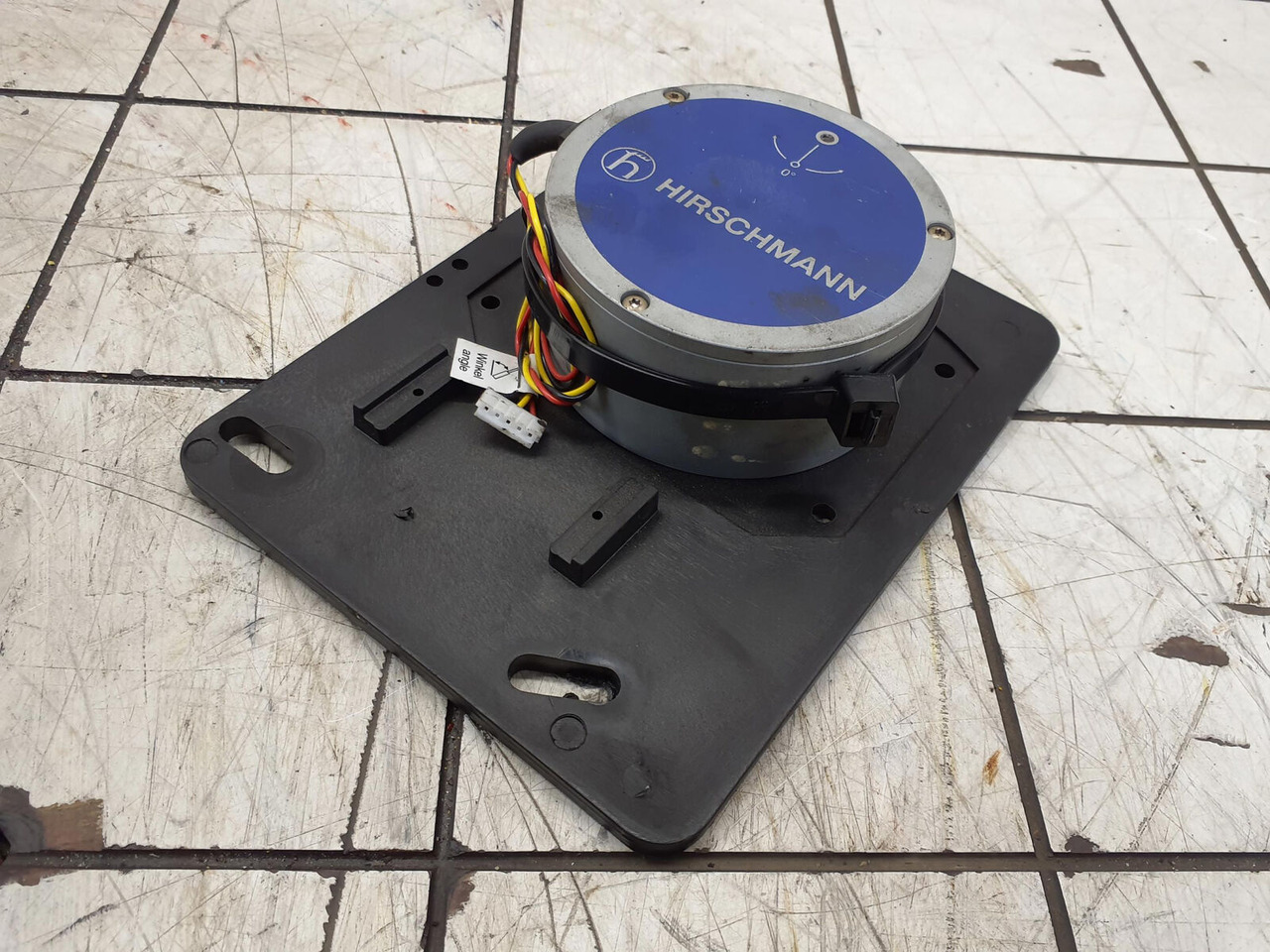 Hirschmann AC 3.060-1 angle sensor - Давач в категорії Крани: фото 4 Hirschmann AC 3.060-1 angle sensor - Давач в категорії Крани: фото 4