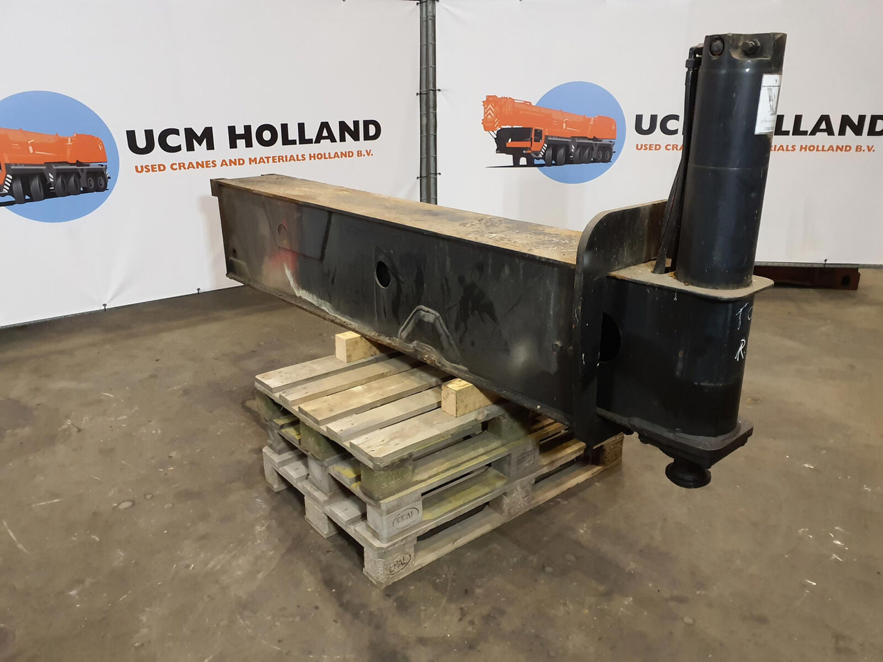 Krupp KMK 5100 sliding beam front - Підвіска в категорії Автокрани: фото 1 Krupp KMK 5100 sliding beam front - Підвіска в категорії Автокрани: фото 1