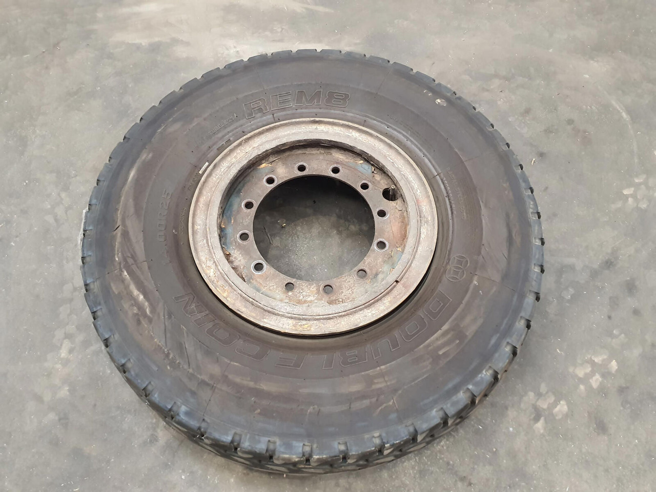 Krupp Wheel 385/95R25 12 5.4 3p - Колесо в категорії Крани: фото 1 Krupp Wheel 385/95R25 12 5.4 3p - Колесо в категорії Крани: фото 1