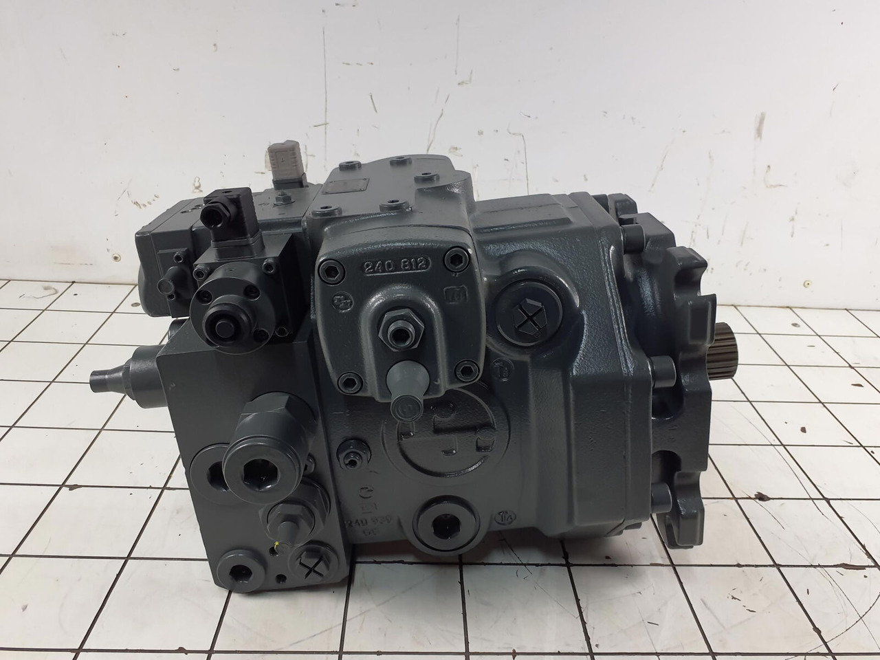 Liebherr Hydraulic Pump A4V250 - Гідронасос в категорії Крани: фото 2 Liebherr Hydraulic Pump A4V250 - Гідронасос в категорії Крани: фото 2