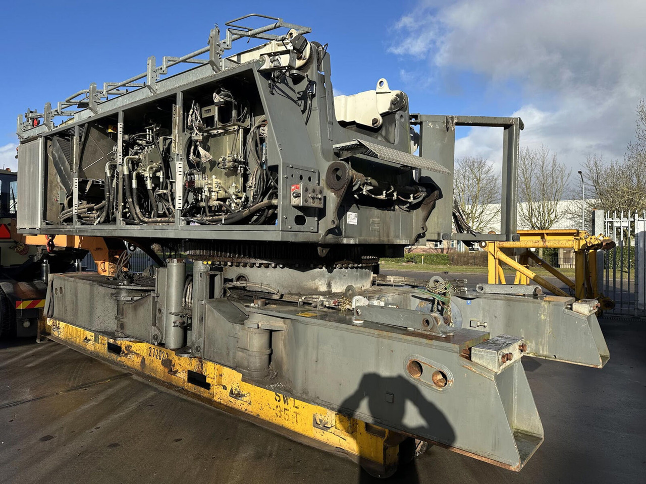 Liebherr LR 1160 - Гусеничний кран: фото 1 Liebherr LR 1160 - Гусеничний кран: фото 1