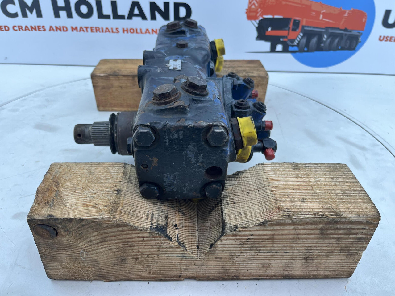 Liebherr LT 1090 steering box 180bar - Рульовий механізм в категорії Крани: фото 4 Liebherr LT 1090 steering box 180bar - Рульовий механізм в категорії Крани: фото 4