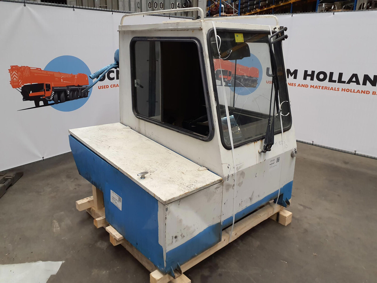 Liebherr LTM 1035/3 lower cabin - Кабіна в категорії Автокрани: фото 2 Liebherr LTM 1035/3 lower cabin - Кабіна в категорії Автокрани: фото 2