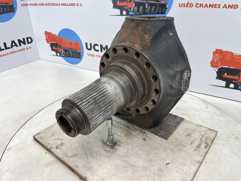 Liebherr LTM 1035 Steering knuckle 16 holes axle 1 - Поворотний кулак в категорії Крани: фото 1 Liebherr LTM 1035 Steering knuckle 16 holes axle 1 - Поворотний кулак в категорії Крани: фото 1