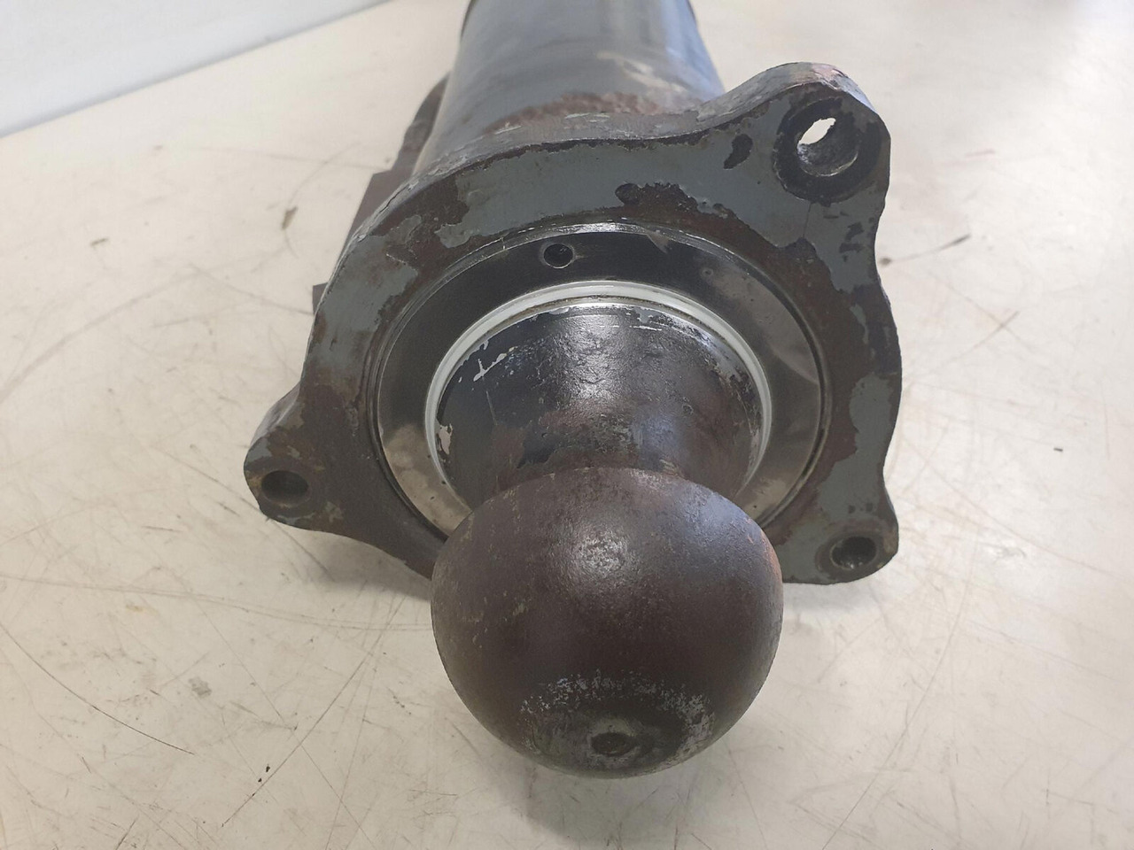 Liebherr LTM 1050-1 outrigger support cylinder rear - Гідроциліндр в категорії Крани: фото 5 Liebherr LTM 1050-1 outrigger support cylinder rear - Гідроциліндр в категорії Крани: фото 5