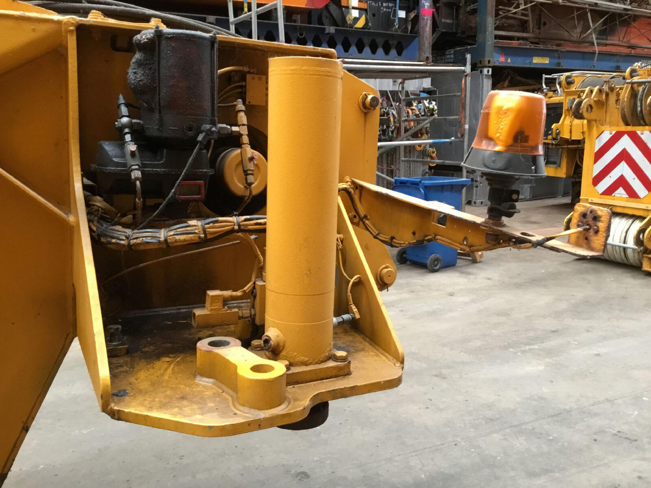 Liebherr LTM 1060-2 counterweight cylinder - Гідроциліндр в категорії Автокрани: фото 2 Liebherr LTM 1060-2 counterweight cylinder - Гідроциліндр в категорії Автокрани: фото 2